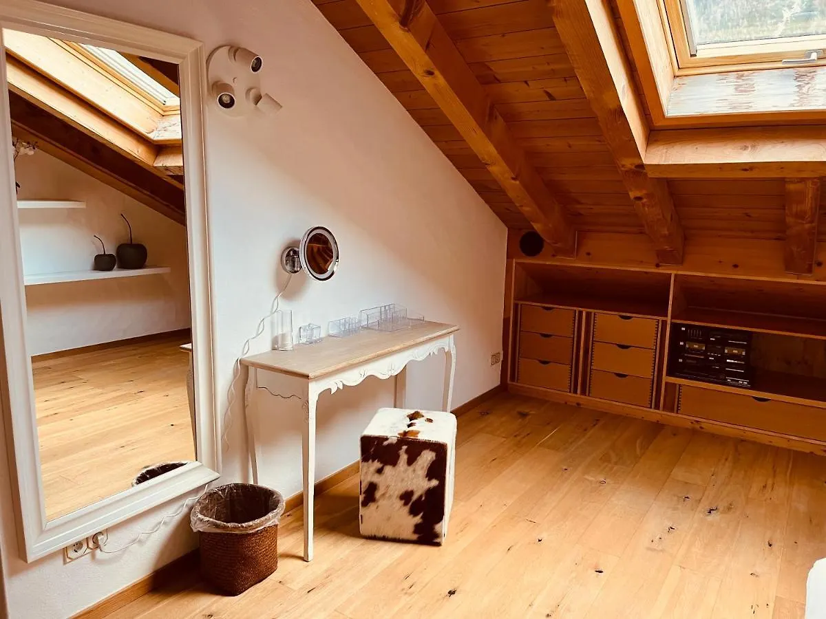 Wally Luxus Lodge Im Ferienhaus Magdalena Mittenwald 0*,  Niemcy